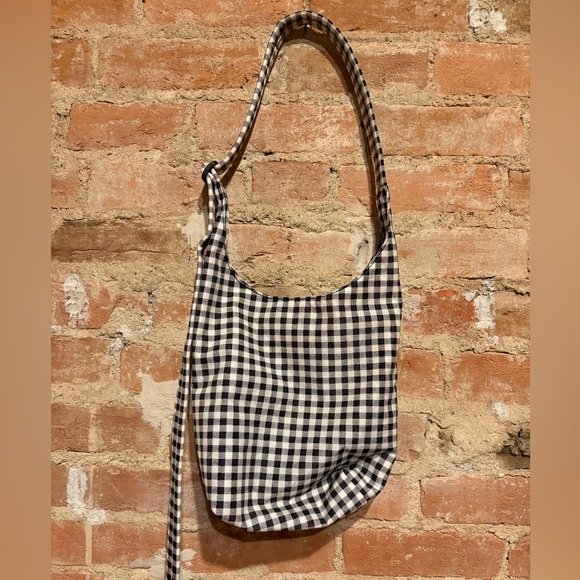 BAGGU Handbags - Baggu Gingham Sling Bag